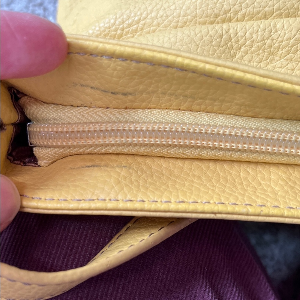 Versatile Tignanello Purse in Sunshine Yellow - Picture 9 of 9
